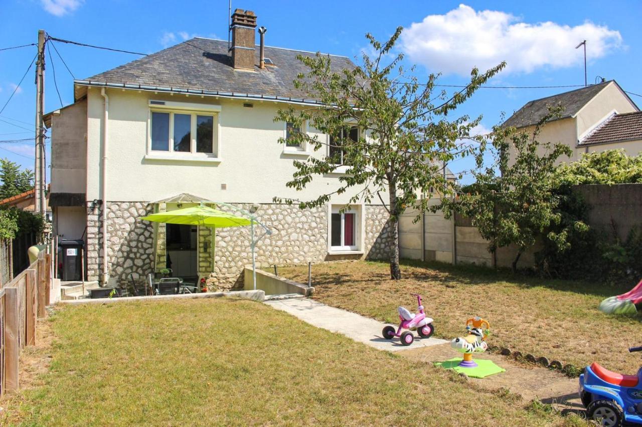 Appartement Avec Terrasse Blois Kültér fotó