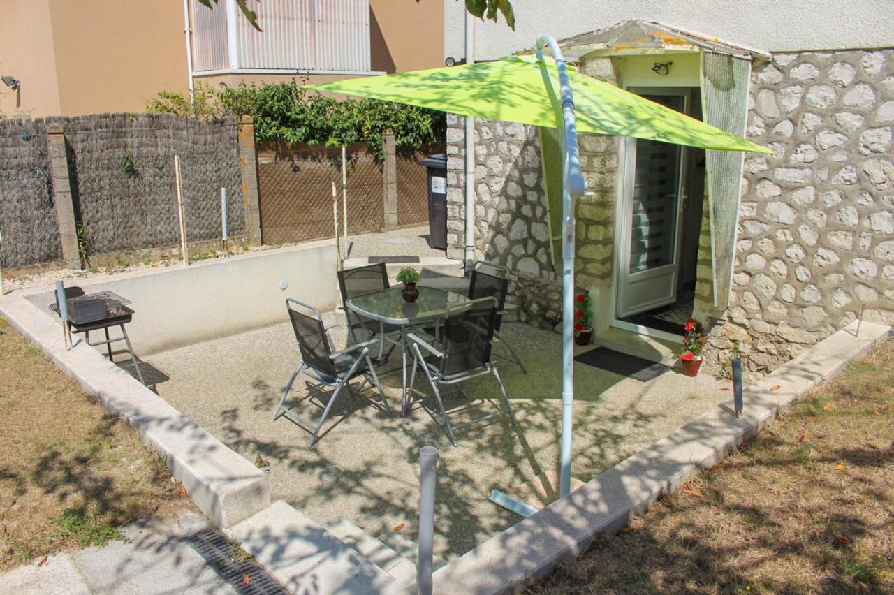 Appartement Avec Terrasse Blois Kültér fotó